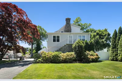 19 Urban Street, New Canaan, CT 06840 - Photo 3