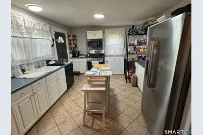49 Delaware Avenue, Waterbury, CT 06708 - Photo 7