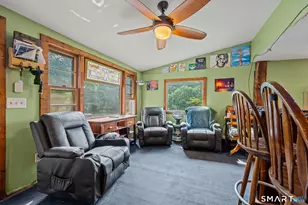 128 W High St, East Hampton, CT 06424 - Photo 11
