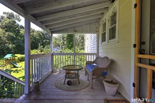 174 Mill Plain Rd, Branford, CT 06405 - Photo 15