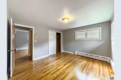 81 Esther Avenue, Waterbury, CT 06708 - Photo 7