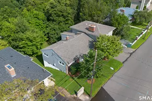81 Esther Ave, Waterbury, CT 06708 - Photo 31