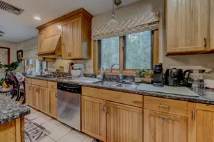 33 Habitat Ln, Bloomfield, CT 06002 - Photo 29