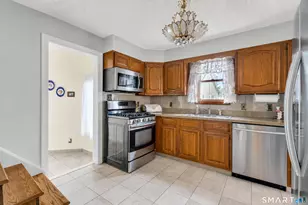 3 Coppola Terrace, Derby, CT 06418 - Photo 15