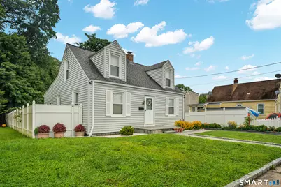 3 Coppola Terrace, Derby, CT 06418 - Photo 3