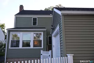 120 Robin Rd, West Hartford, CT 06119 - Photo 23