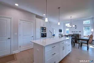 74 Shea Cir, Cheshire, CT 06410 - Photo 5