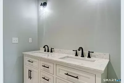 70 Apple Hill, Wethersfield, CT 06109 - Photo 23