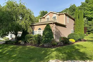 160 Hawthorne Dr, Berlin, CT 06037 - Photo 1