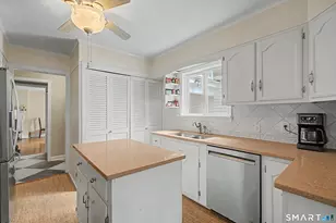 60 Briarcliff Rd, Hamden, CT 06518 - Photo 9