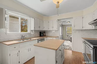 60 Briarcliff Road, Hamden, CT 06518 - Photo 11