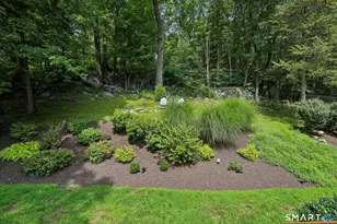 26 Kilian Dr, Danbury, CT 06811 - Photo 33