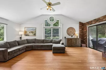 26 Kilian Drive, Danbury, CT 06811 - Photo 13