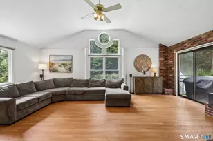 26 Kilian Dr, Danbury, CT 06811 - Photo 13