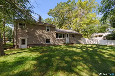 22 Margo Circle, North Haven, CT 06473 - Photo 17