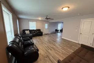 66-68 Golden Hill St, Naugatuck, CT 06770 - Photo 17