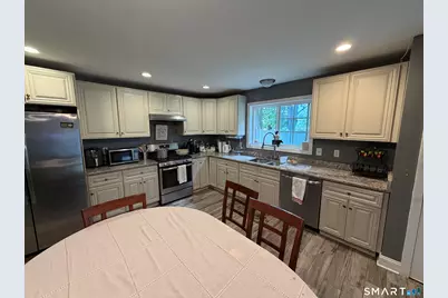 66-68 Golden Hill Street, Naugatuck, CT 06770 - Photo 5