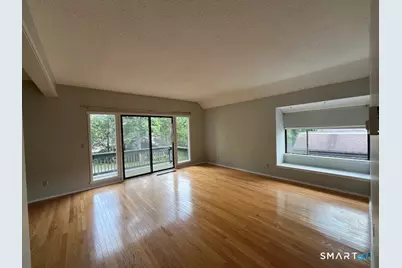 302 Heritage Village #A, Southbury, CT 06488 - Photo 5
