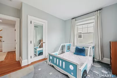 135 Elizabeth Street, Hartford, CT 06105 - Photo 29