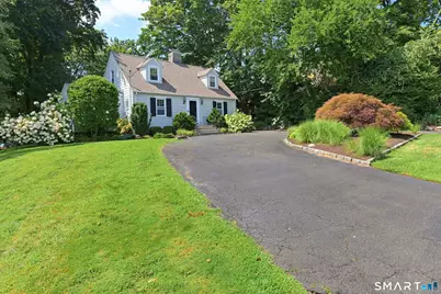 1923 Huntington Turnpike, Trumbull, CT 06611 - Photo 1