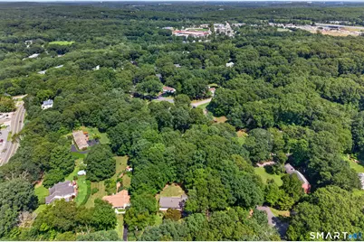 10 Ancient Highway, East Lyme, CT 06333 - Photo 31