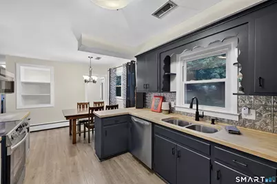 10 Ancient Highway, East Lyme, CT 06333 - Photo 5