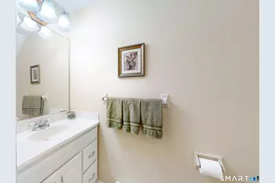 20 East Pembroke Road #22, Danbury, CT 06811 - Photo 21