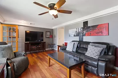 18-A Governors Lane, Bethel, CT 06801 - Photo 9