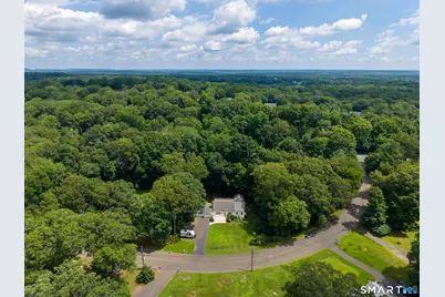 47 Jefferson Drive, Guilford, CT 06437 - Photo 35