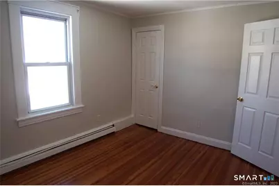81 Longfellow Avenue #2nd flr, Fairfield, CT 06825 - Photo 9