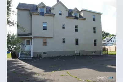81 Longfellow Avenue #2nd flr, Fairfield, CT 06825 - Photo 15