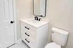127 Shadycrest Dr, East Hartford, CT 06118 - Photo 5