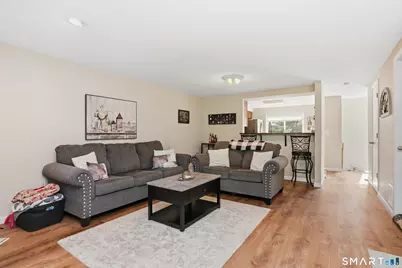 27 Sunridge Lane #27, Cromwell, CT 06416 - Photo 11