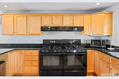 36 Dairy Farm Road, Norwalk, CT 06851 - Photo 17