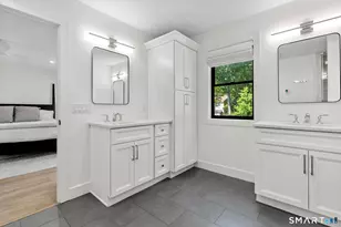 37 Luca Ln, Wethersfield, CT 06109 - Photo 27