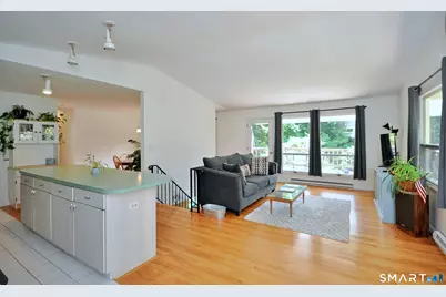 21 Carriage Lane, Roxbury, CT 06783 - Photo 11