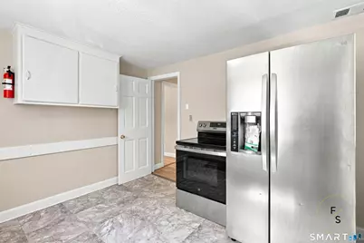 144 Wilson Street, Hartford, CT 06106 - Photo 11
