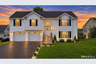 26 Crestview Lane, Waterbury, CT 06708 - Photo 1