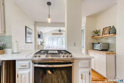 23 Somerset Street, Wethersfield, CT 06109 - Photo 7