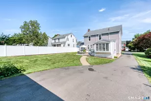 23 Somerset St, Wethersfield, CT 06109 - Photo 35