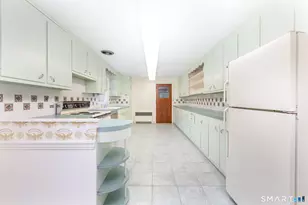 354 Academy Rd, Cheshire, CT 06410 - Photo 23