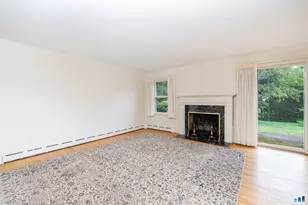 354 Academy Rd, Cheshire, CT 06410 - Photo 13