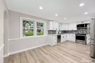 110 Greenwood Dr, Manchester, CT 06042 - Photo 15