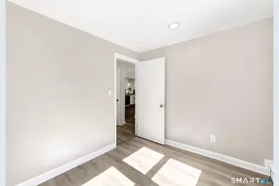 110 Greenwood Drive, Manchester, CT 06042 - Photo 23