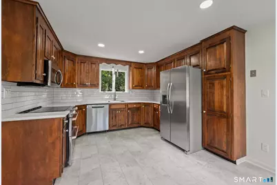 37 Pilgrim Drive, Windsor, CT 06095 - Photo 17