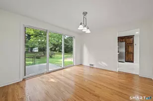 37 Pilgrim Dr, Windsor, CT 06095 - Photo 9