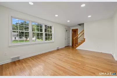 37 Pilgrim Drive, Windsor, CT 06095 - Photo 5