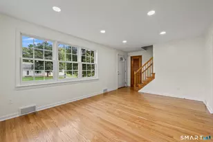 37 Pilgrim Dr, Windsor, CT 06095 - Photo 5