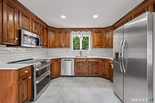 37 Pilgrim Dr, Windsor, CT 06095 - Photo 15