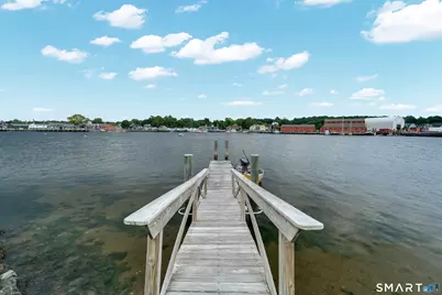 8 Park Place, Groton, CT 06355 - Photo 3